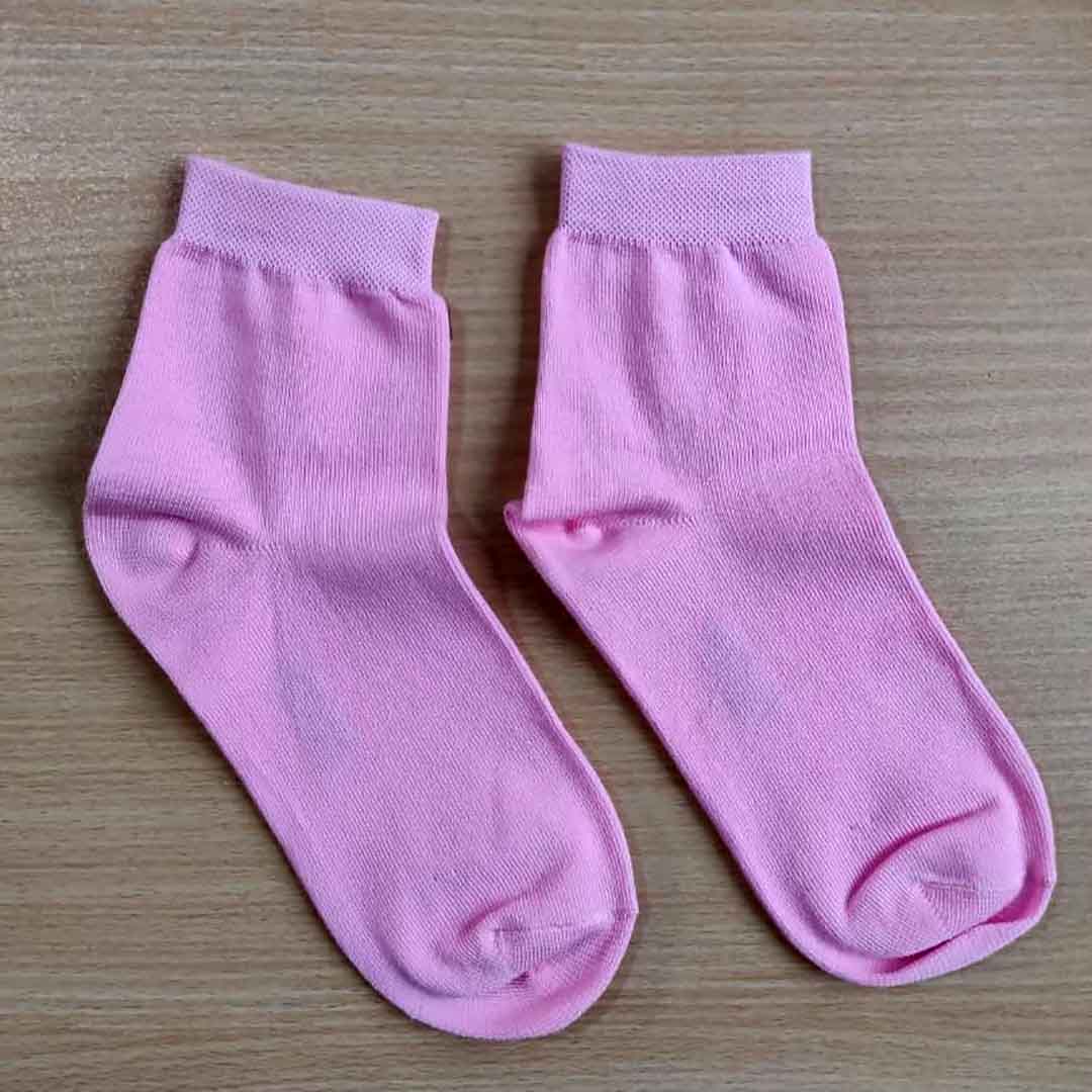 جوراب نیم ساق صورتی جوراب نیم ساق صورتی